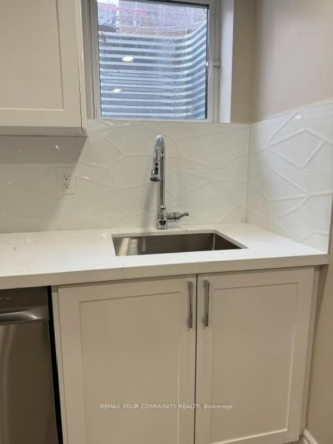 Basement Apartment-66 Vanessa Place, Whitby, ON, L1N 6T3 - 6