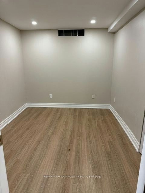Basement Apartment-66 Vanessa Place, Whitby, ON, L1N 6T3 - 14
