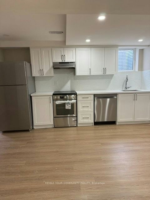 Basement Apartment-66 Vanessa Place, Whitby, ON, L1N 6T3 - 9