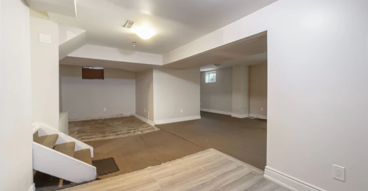 21 Cleethorpes Boulevard, Toronto, ON, M1S 2S7 - 26