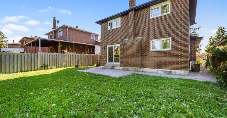 21 Cleethorpes Boulevard, Toronto, ON, M1S 2S7 - 29