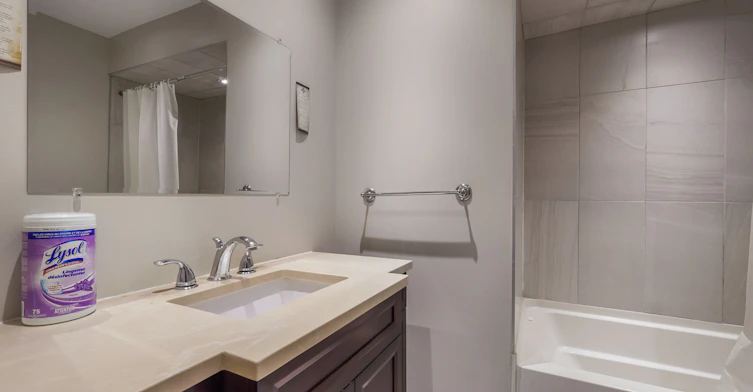 21 Cleethorpes Boulevard, Toronto, ON, M1S 2S7 - 17
