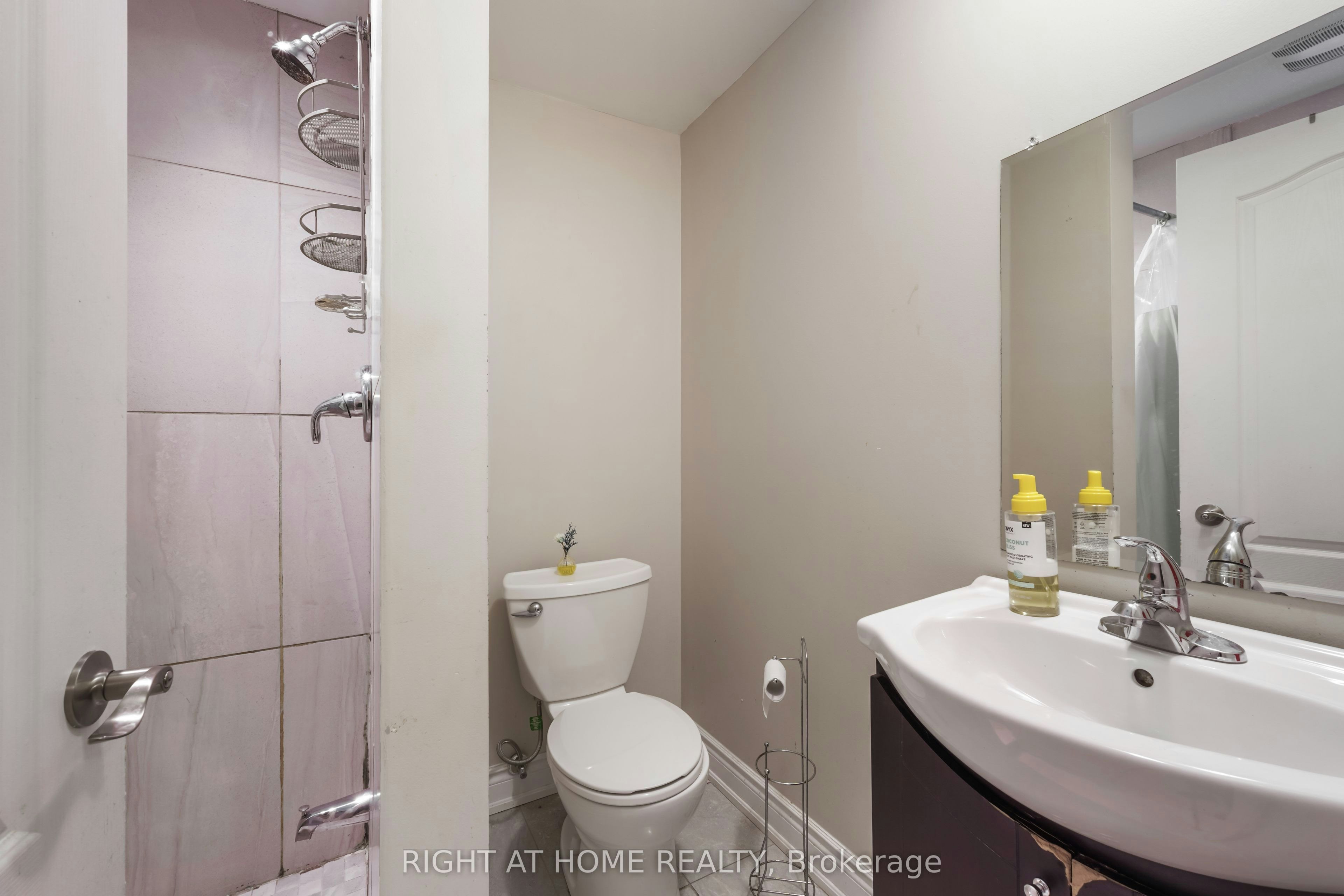 21 Cleethorpes Boulevard, Toronto, ON, M1S 2S7 - 25