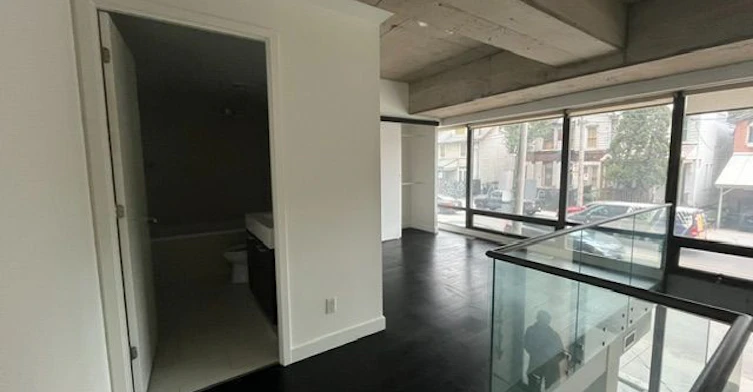 90 Broadview Avenue, Toronto, ON, M4M 0A7 - 4