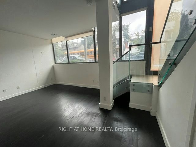 90 Broadview Avenue, Toronto, ON, M4M 0A7 - 7