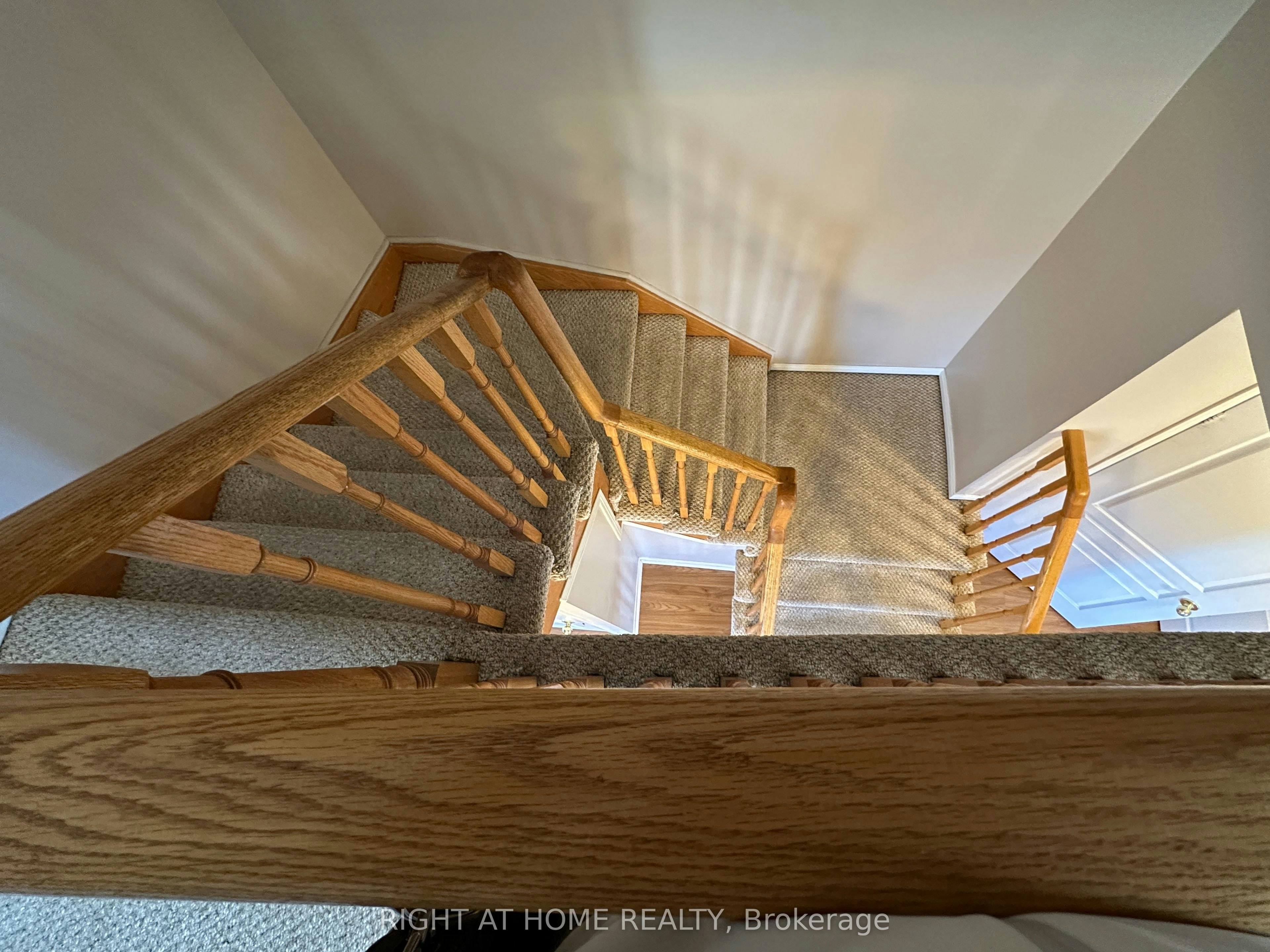 50 Blacksmith Lane, Whitby, ON, L1P 1N1 - 13
