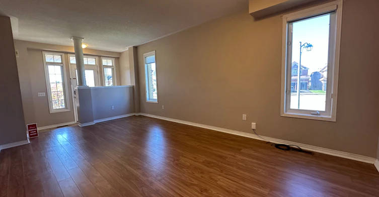 50 Blacksmith Lane, Whitby, ON, L1P 1N1 - 4