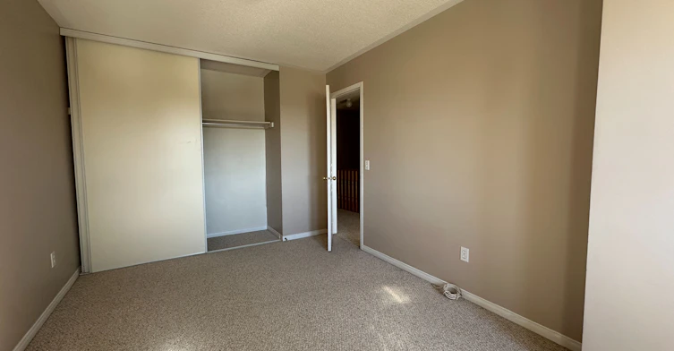 50 Blacksmith Lane, Whitby, ON, L1P 1N1 - 12