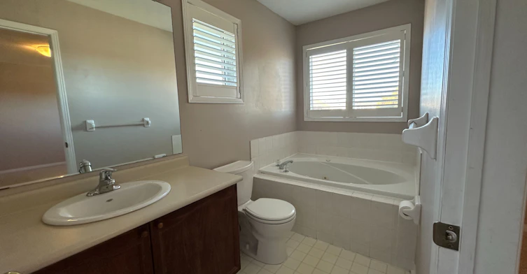 50 Blacksmith Lane, Whitby, ON, L1P 1N1 - 15