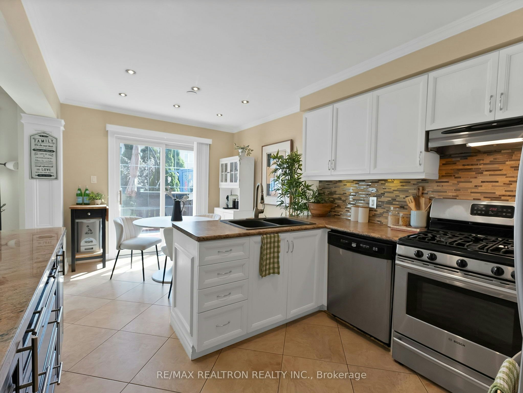 83 Crawforth Street, Whitby, ON, L1N 9K9 - 13