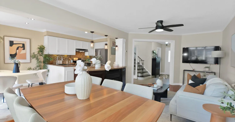 83 Crawforth Street, Whitby, ON, L1N 9K9