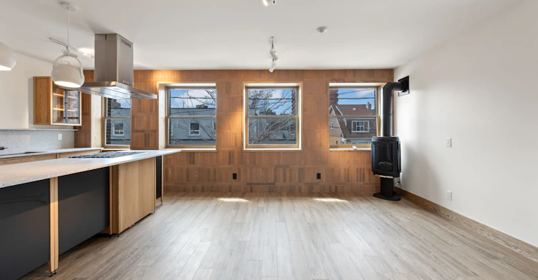 2-663 Greenwood Avenue, Toronto, ON, M4J 4B3 - 10