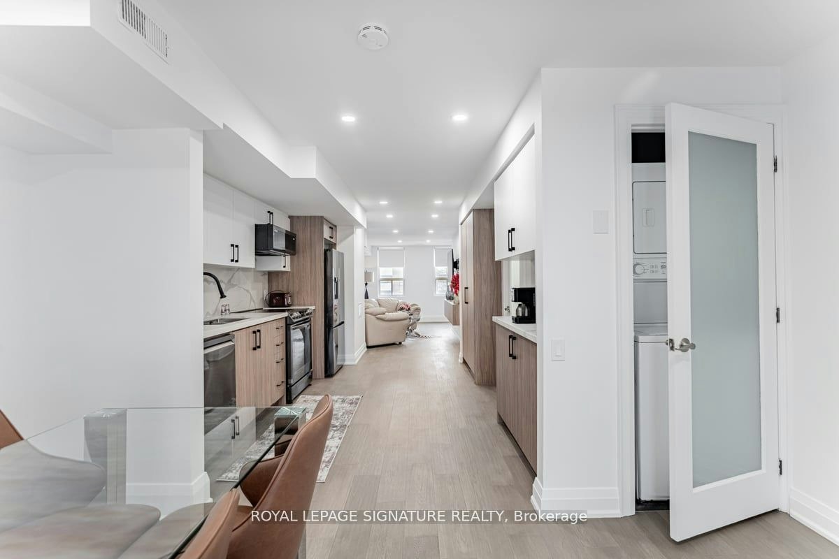 upper-851 O'connor Drive, Toronto, ON, M4B 2S7 - 3