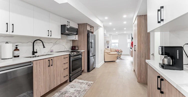 upper-851 O'connor Drive, Toronto, ON, M4B 2S7 - 5