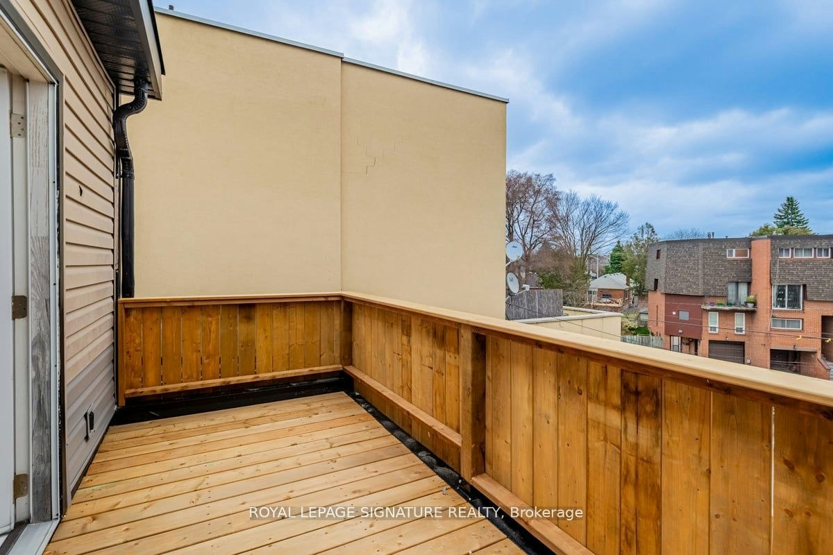 upper-851 O'connor Drive, Toronto, ON, M4B 2S7 - 21