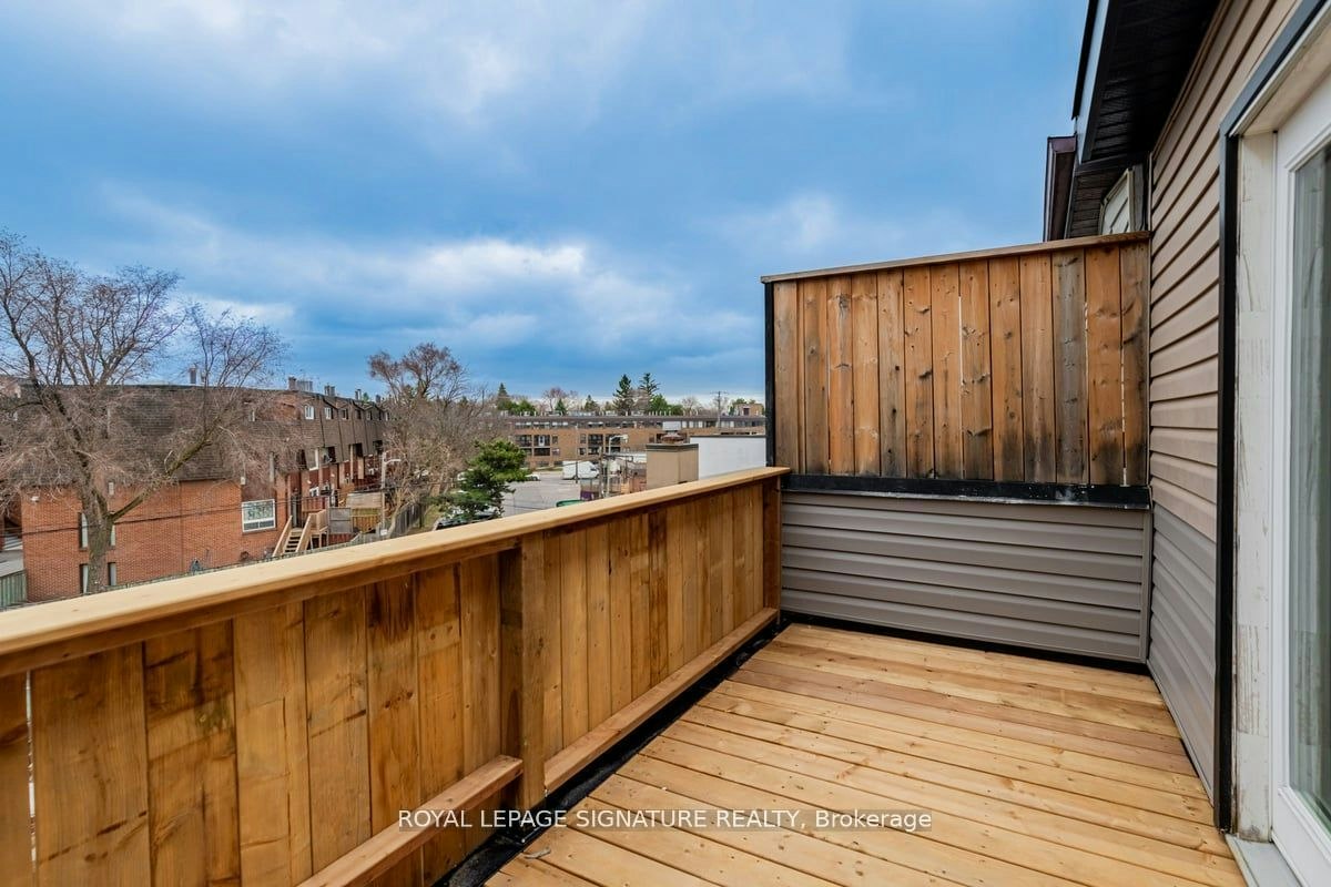 upper-851 O'connor Drive, Toronto, ON, M4B 2S7 - 20