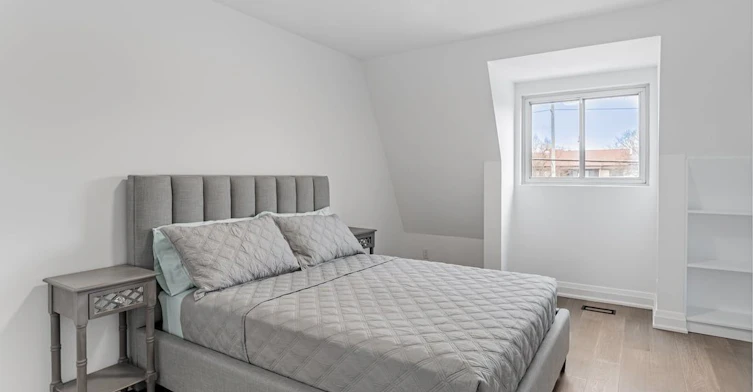 upper-851 O'connor Drive, Toronto, ON, M4B 2S7 - 15