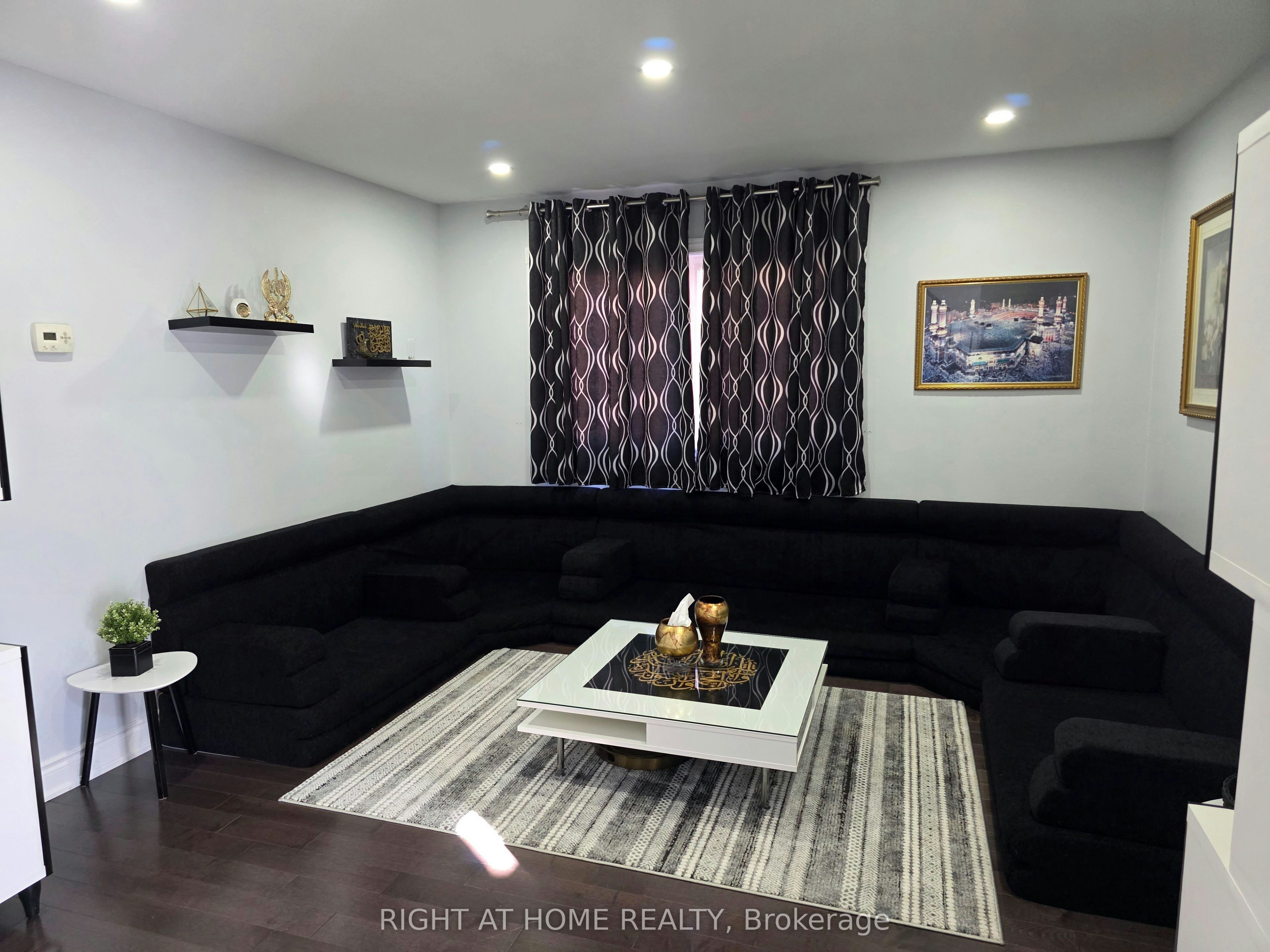 16 Griffiths Drive, Ajax, ON, L1T 3J4 - 13