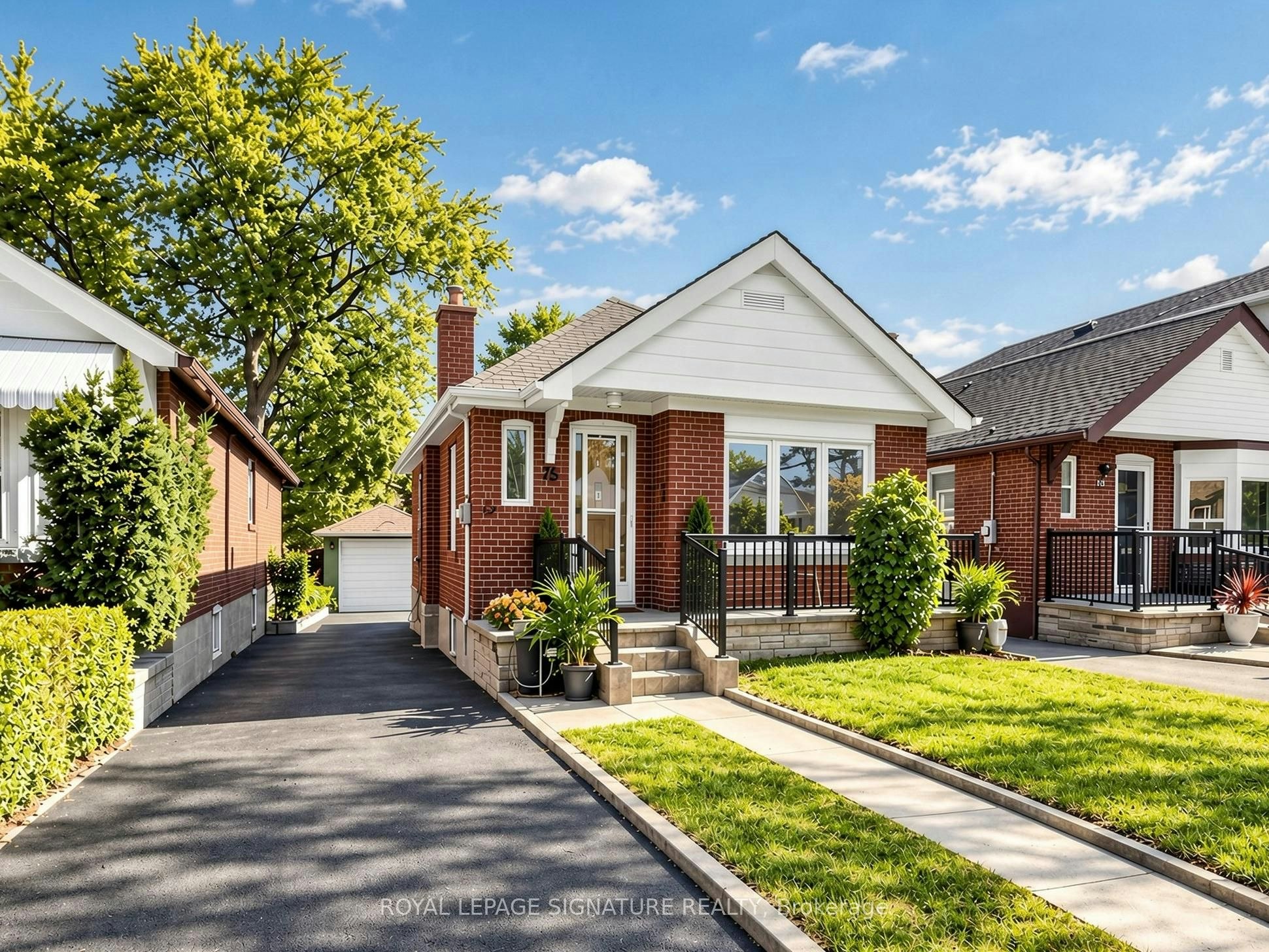 75 Inwood Avenue, Toronto, ON, M4J 3Y4