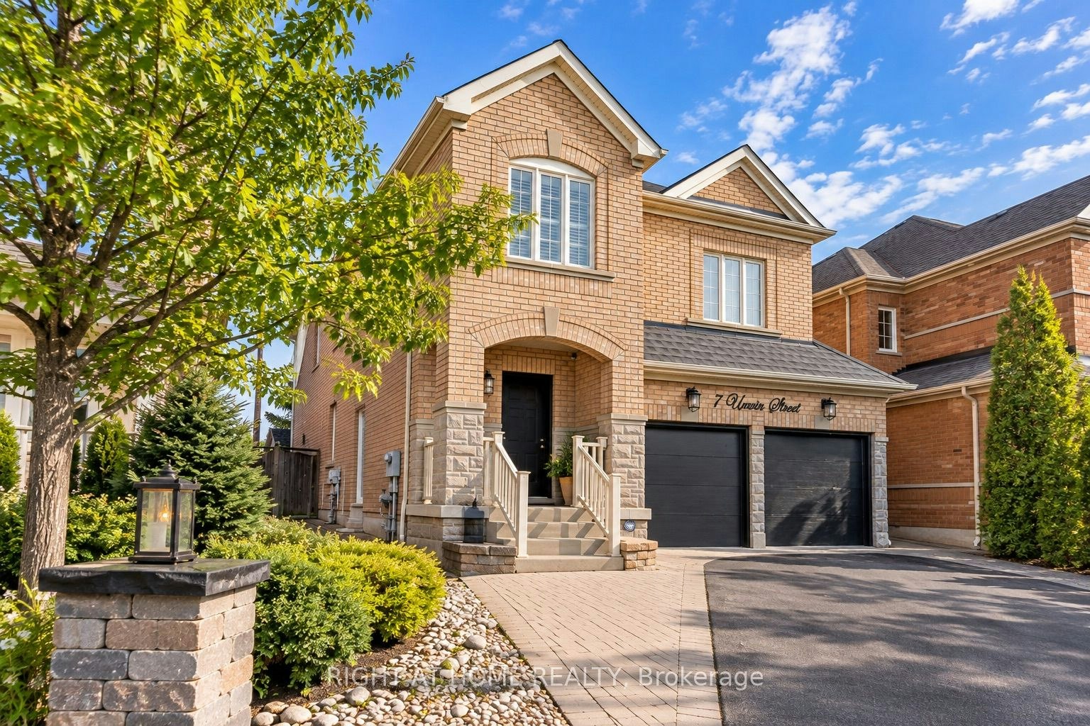 7 Urwin Street, Ajax, ON, L1T 0G7