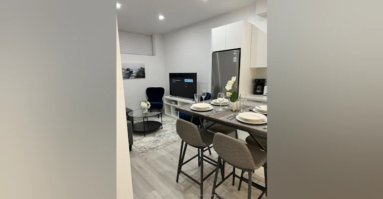 BSMT-B-16 Minto Street, Toronto, ON, M4L 1B6 - 5