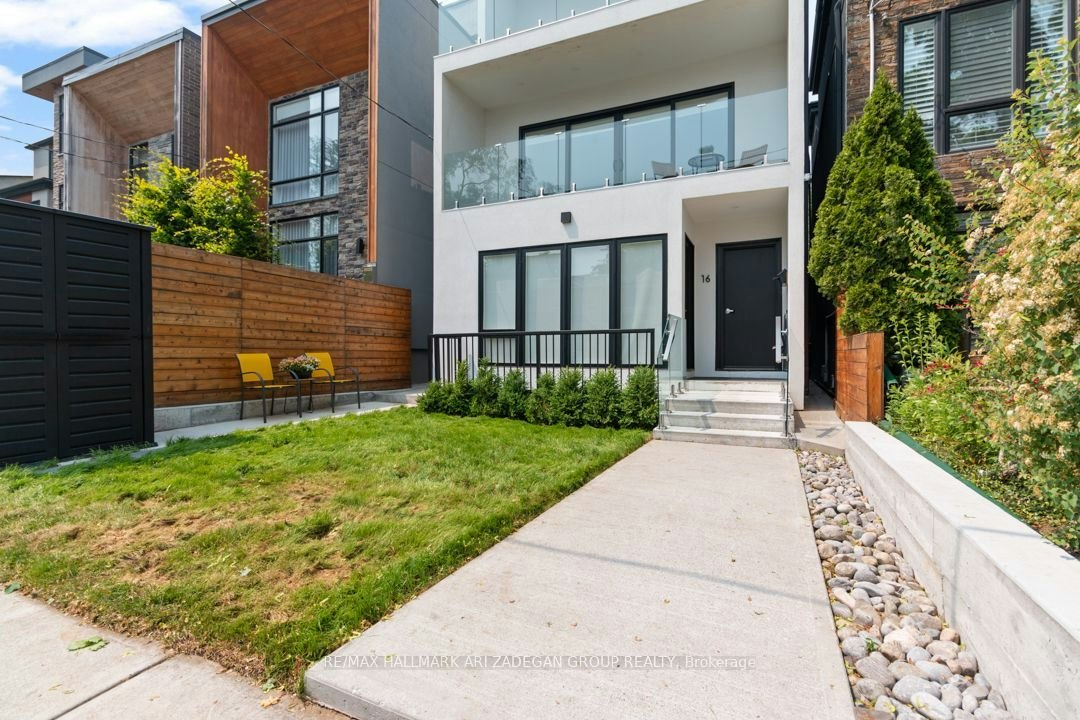 BSMT-B-16 Minto Street, Toronto, ON, M4L 1B6 - 2