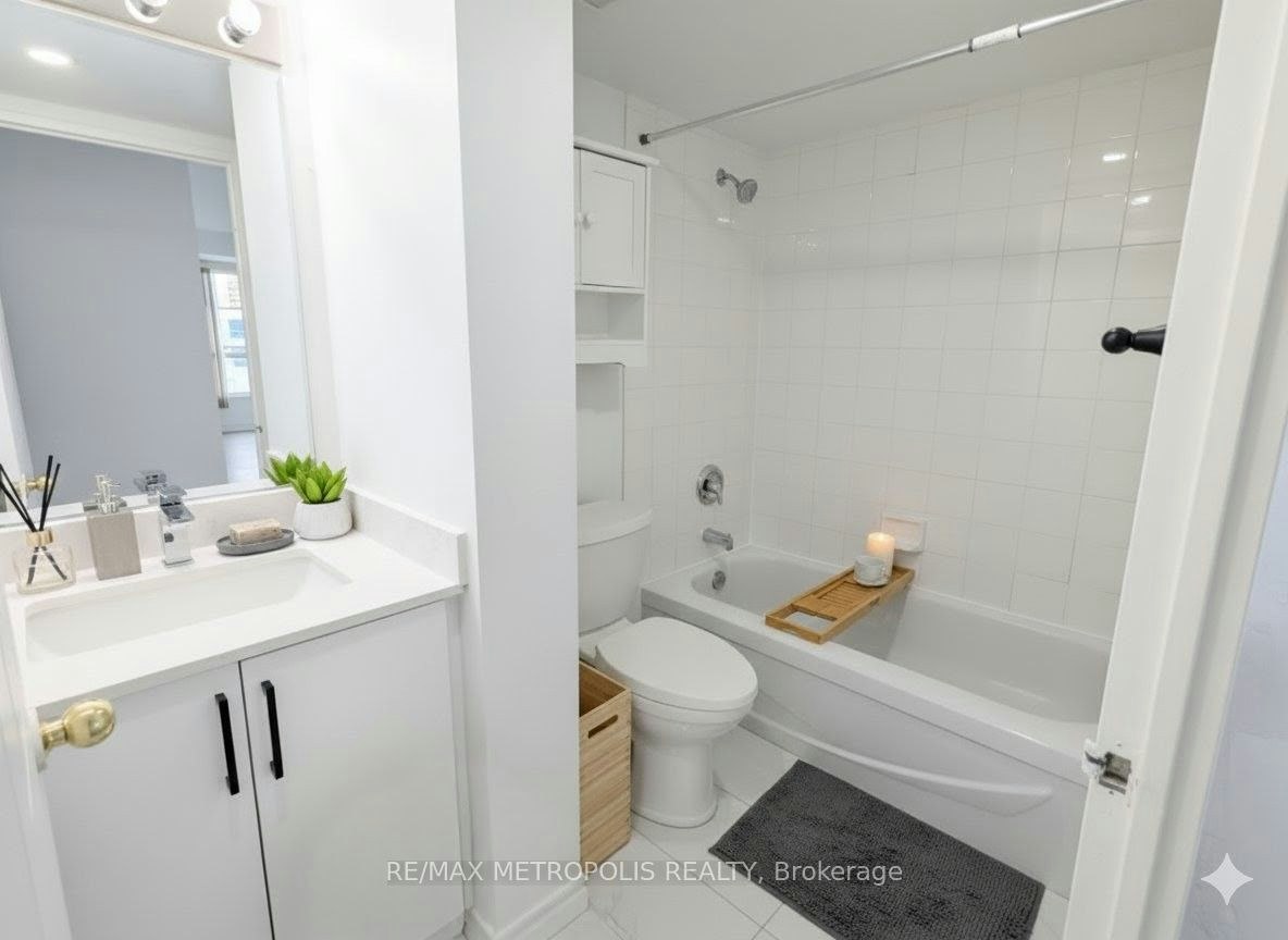 1202-2550 Lawrence Avenue E, Toronto, ON, M1P 2R7 - 23