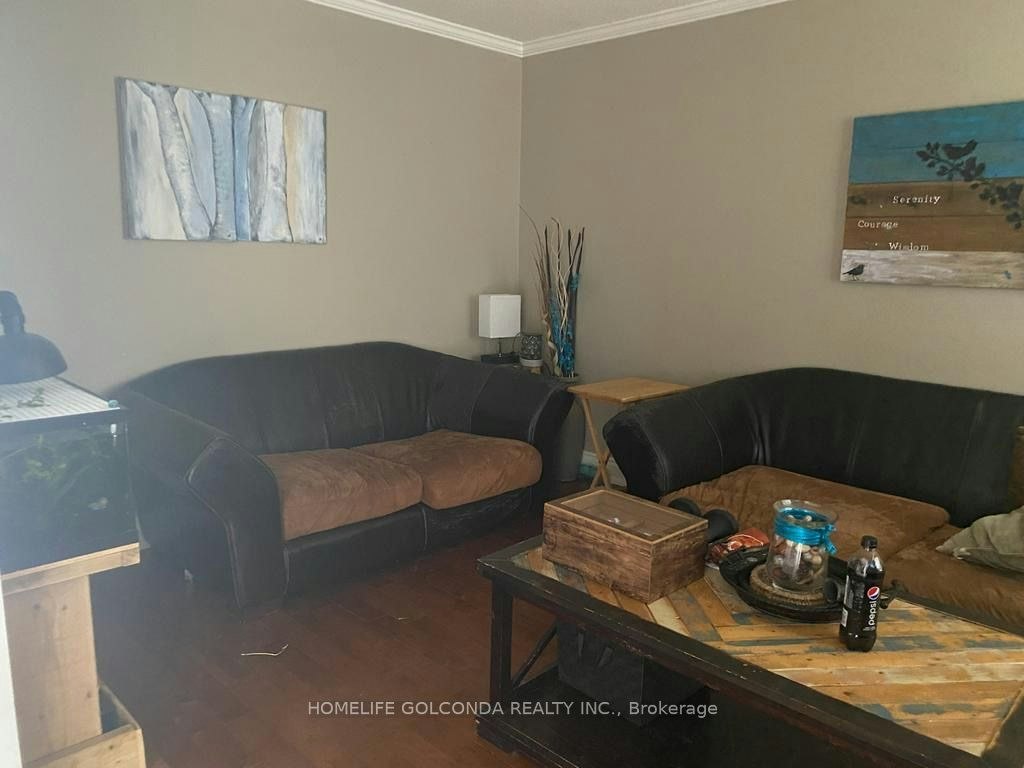 17 Hartrick Place, Whitby, ON, L1R 2C3 - 10