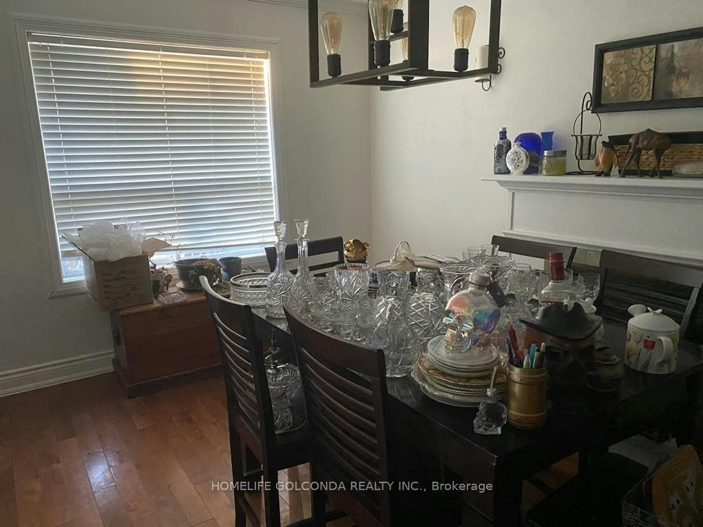 17 Hartrick Place, Whitby, ON, L1R 2C3 - 11