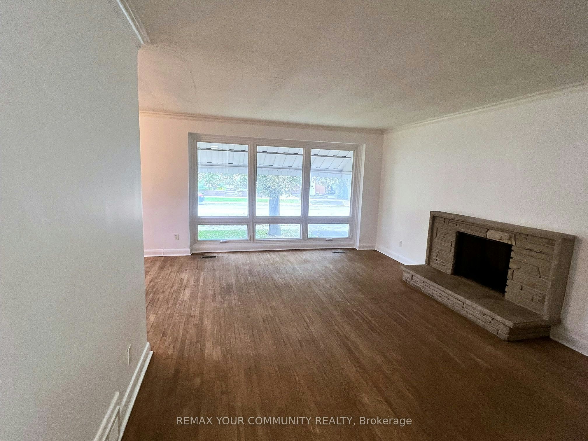 49 Tedford Drive, Toronto, ON, M1R 1M2 - 7