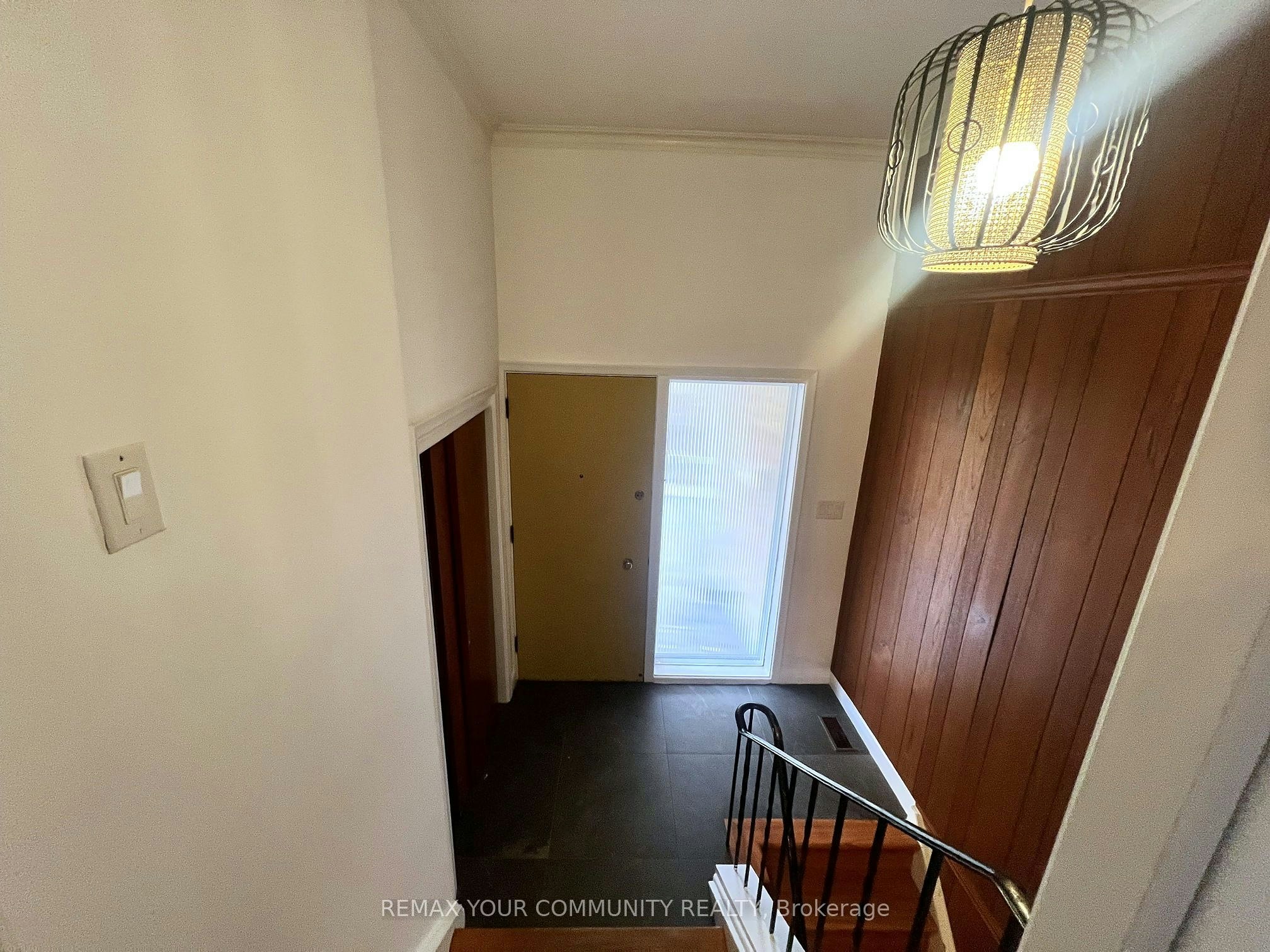 49 Tedford Drive, Toronto, ON, M1R 1M2 - 5
