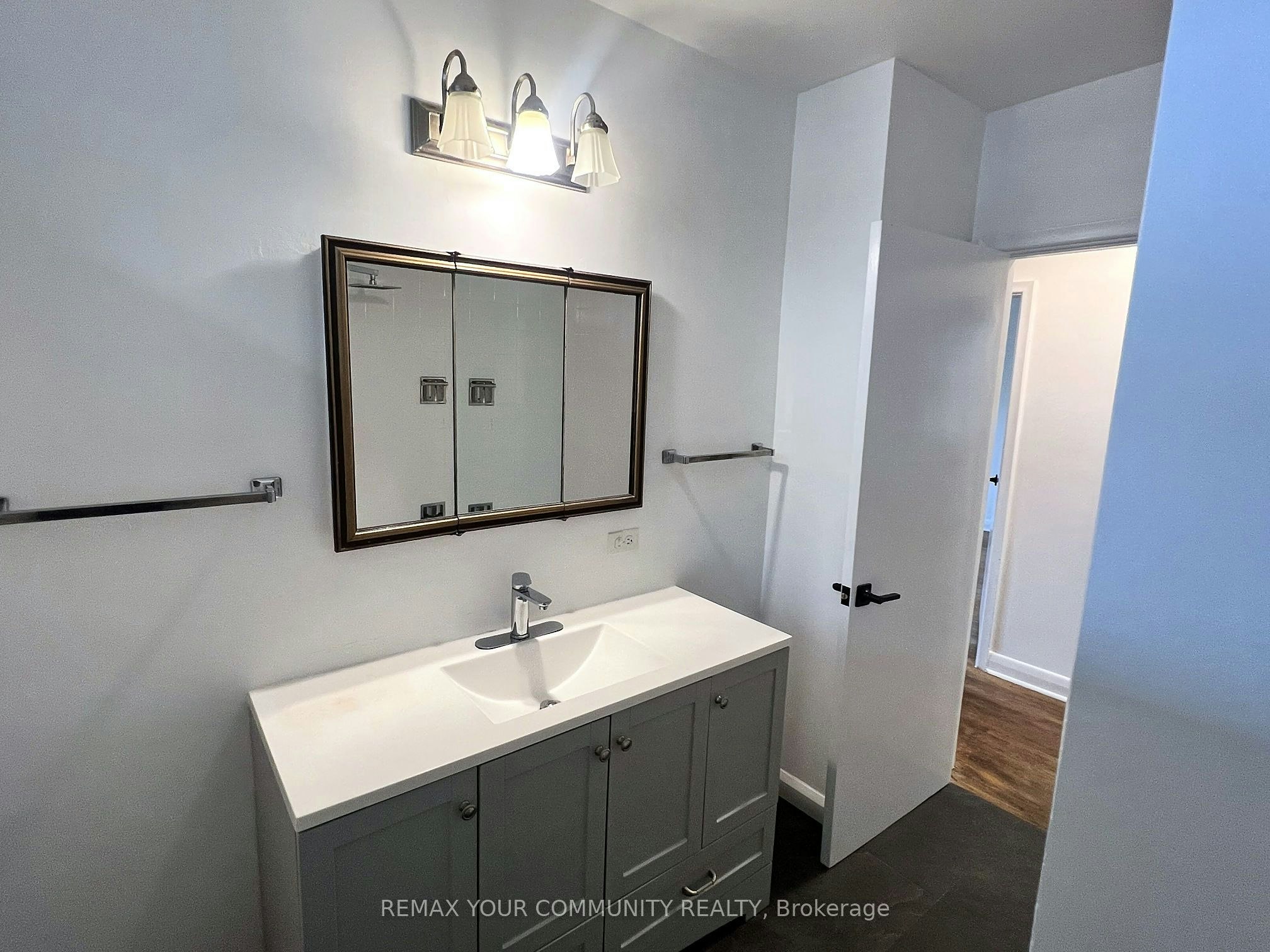 49 Tedford Drive, Toronto, ON, M1R 1M2 - 15