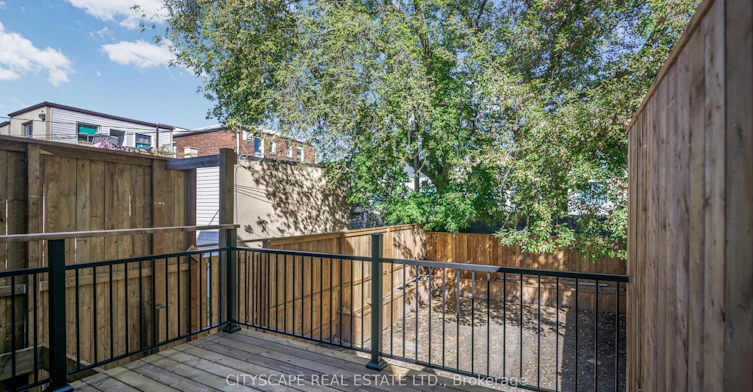 39 Kenworthy Avenue, Toronto, ON, M1L 3B1 - 29