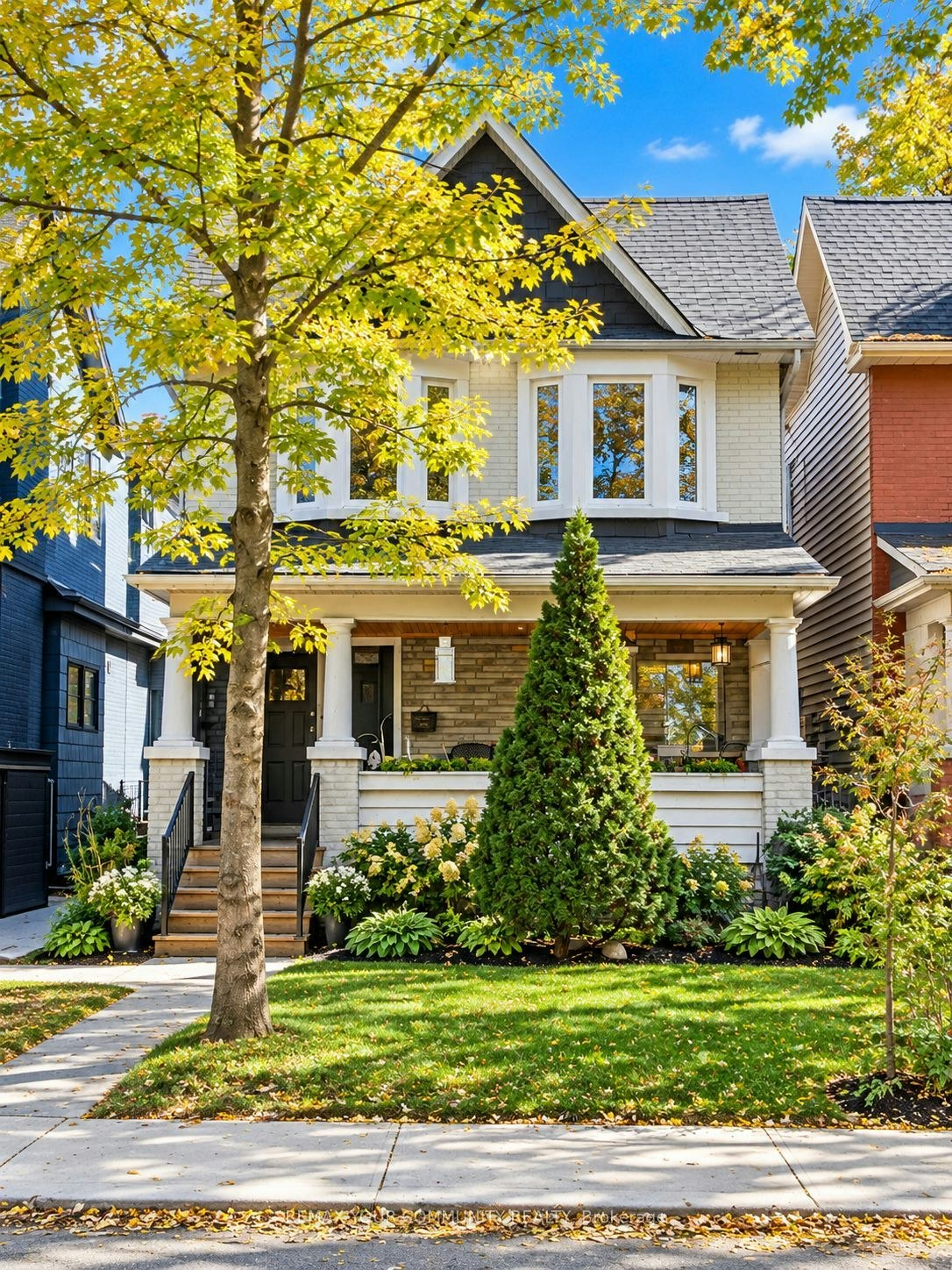 85 Woodfield Road, Toronto, ON, M4L 2W5