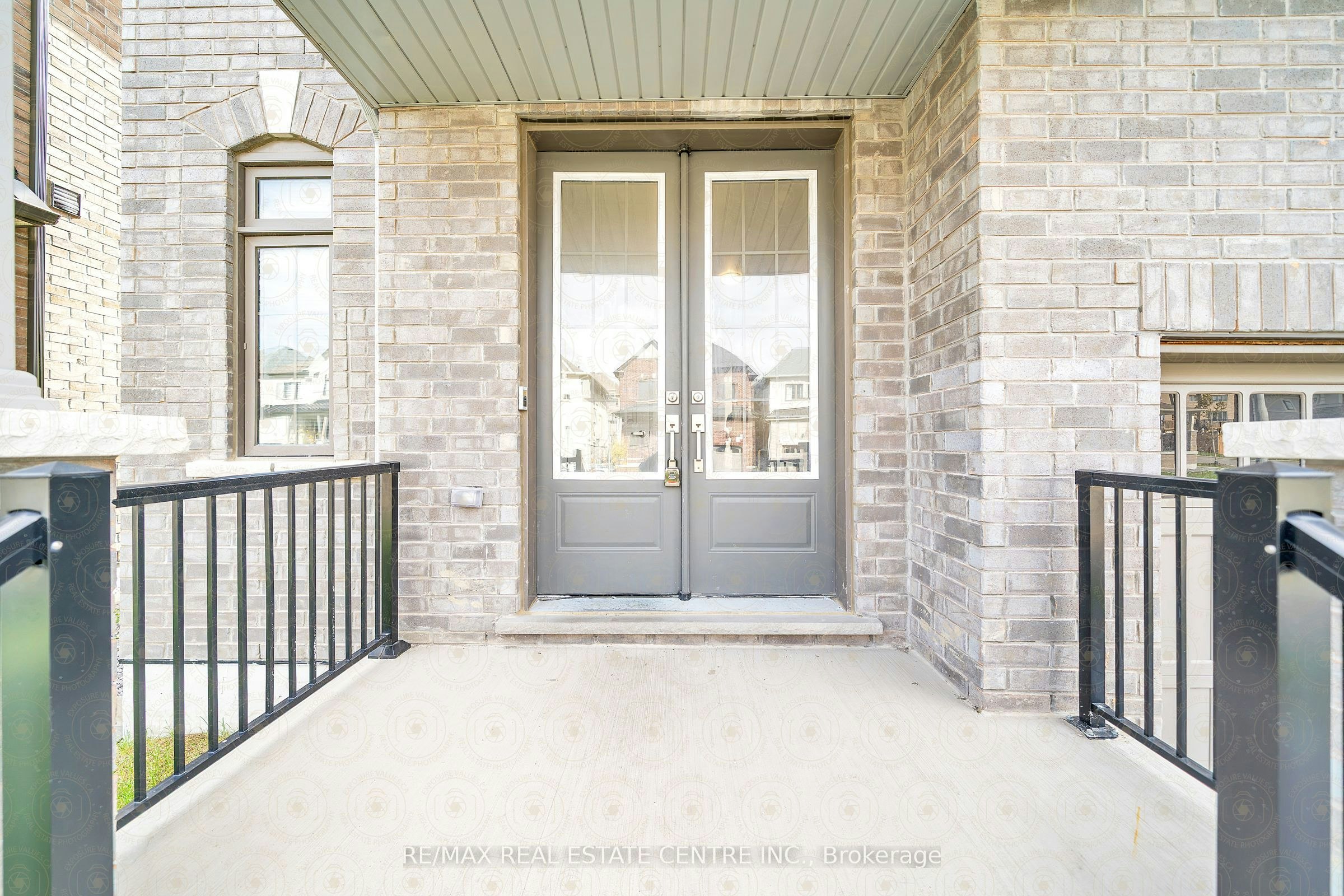 43 Northrop Avenue, Clarington, ON, L1B 0W6 - 2