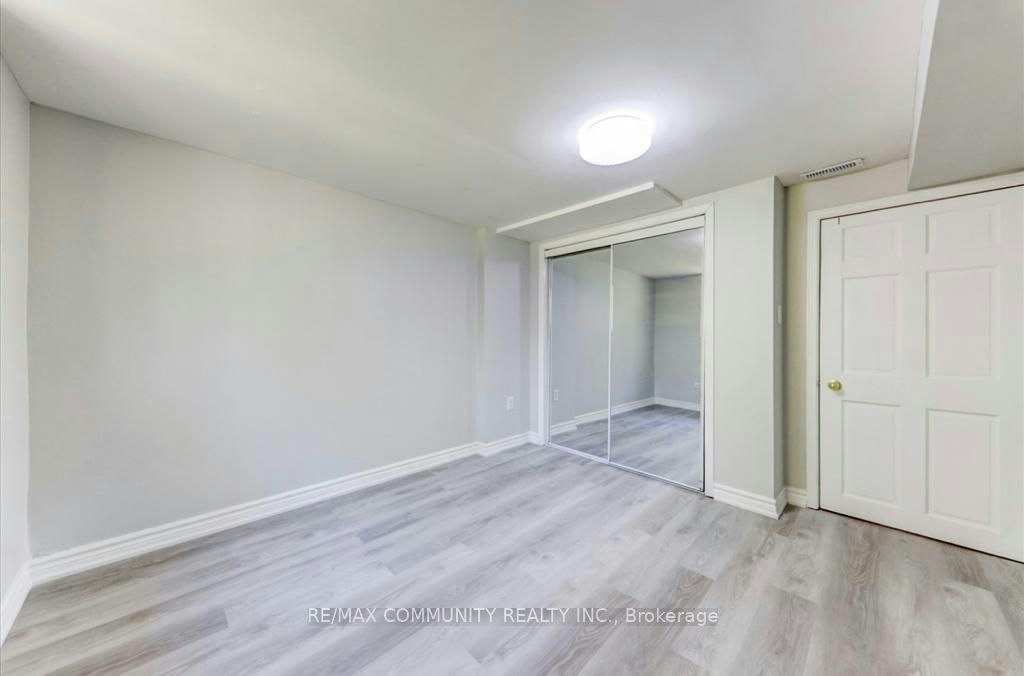 BSMT-822 Central Park Boulevard N, Oshawa, ON, L1G 6B1 - 7