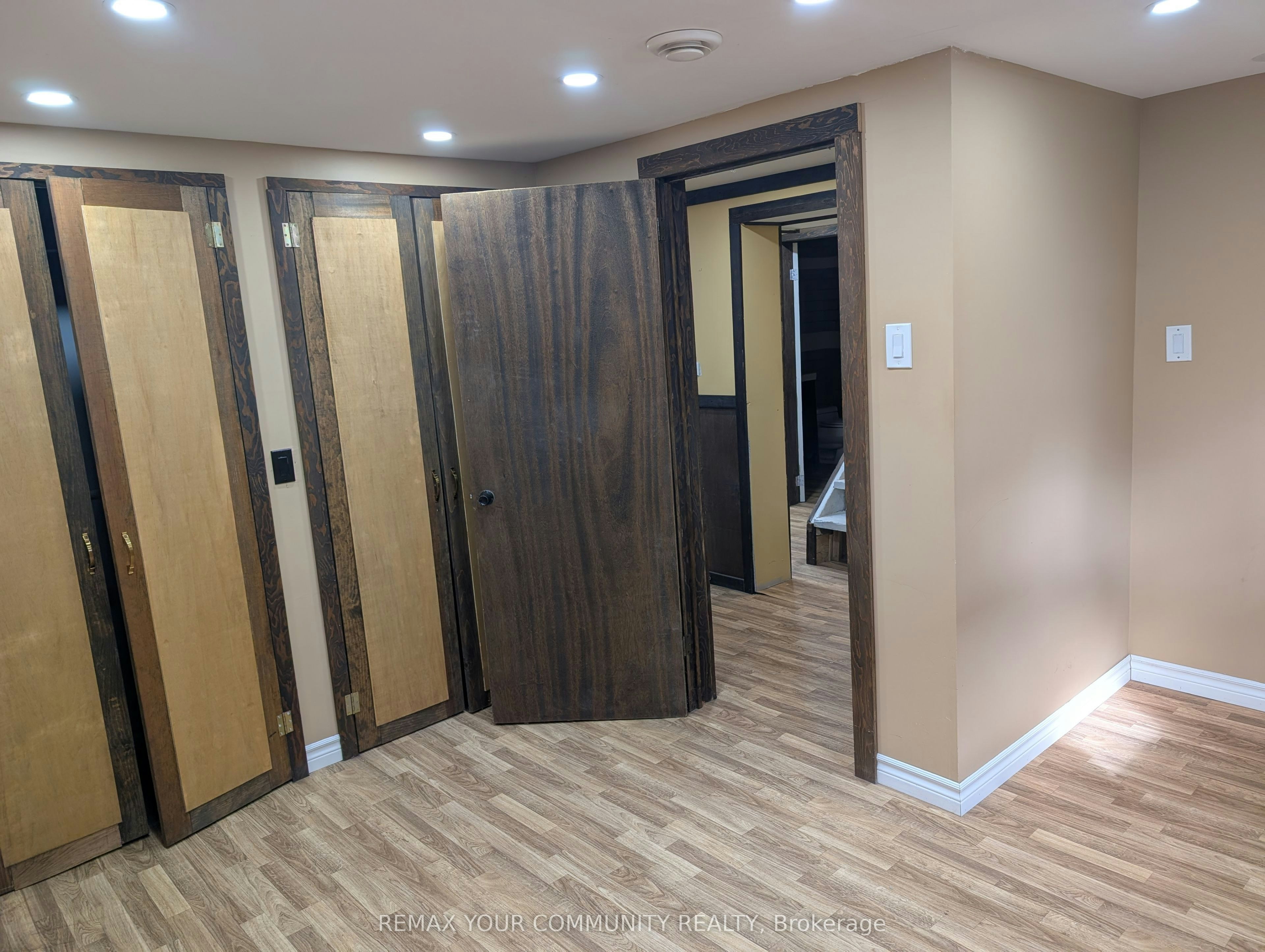 Basement-1 Knowlton Drive, Toronto, ON, M1M 2G8 - 6