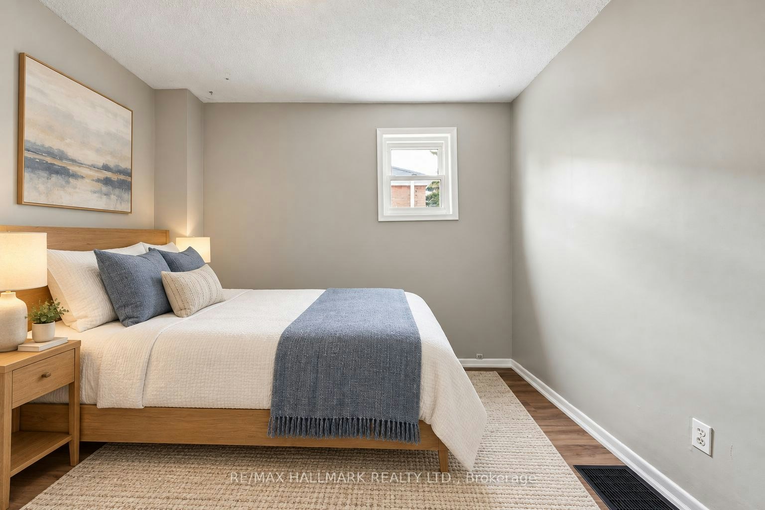 71 Meighen Avenue, Toronto, ON, M4B 2H4 - 11