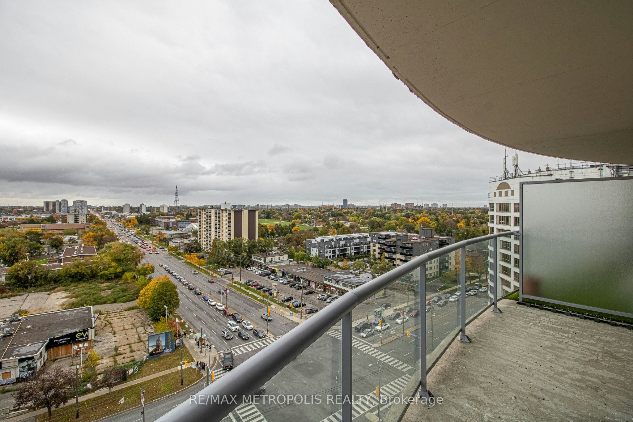 1502-2152 Lawrence Avenue E, Toronto, ON, M1R 0B5 - 18