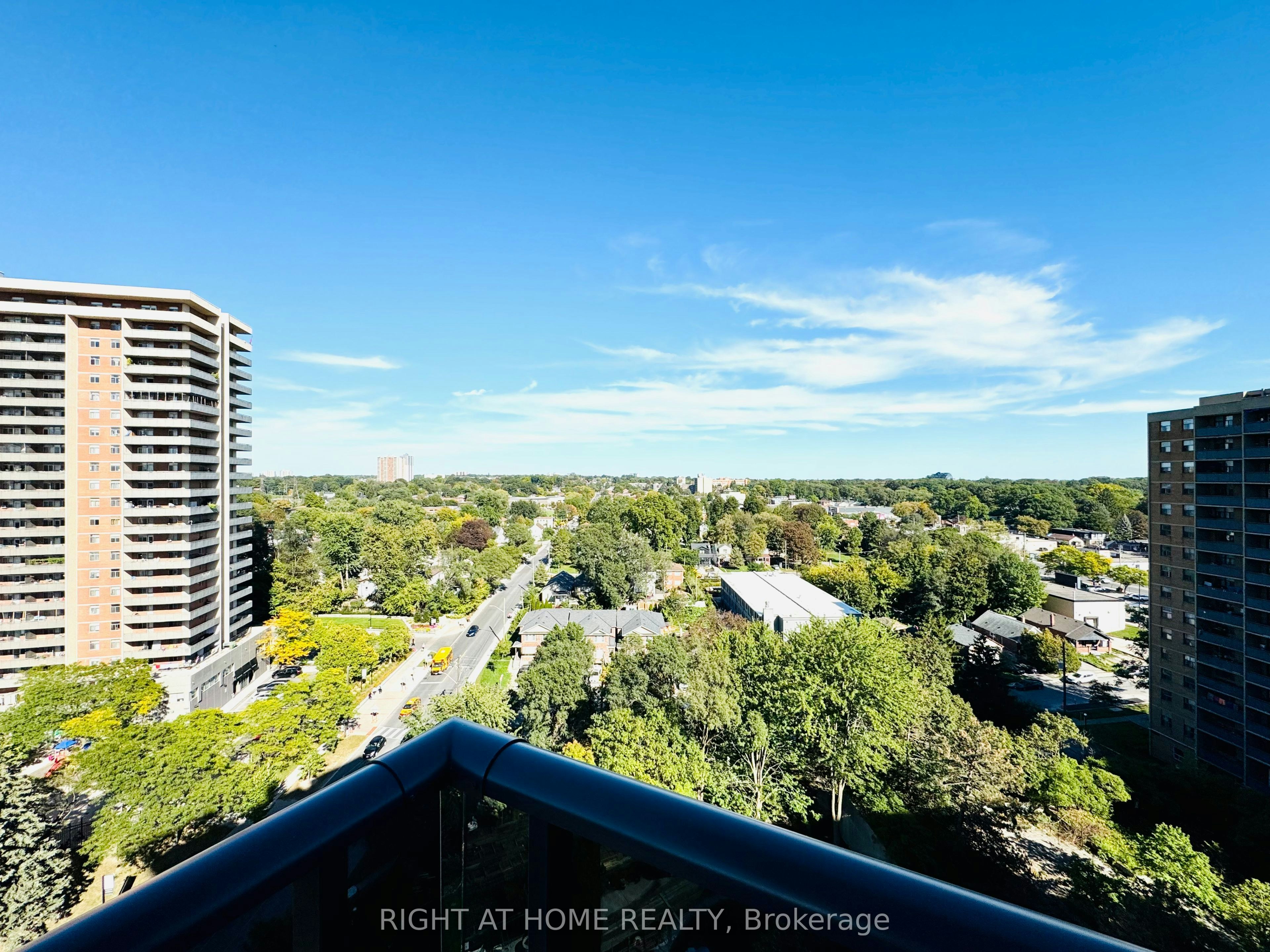 1404-757 Victoria Park Avenue E, Toronto, ON, M4C 5N8 - 24