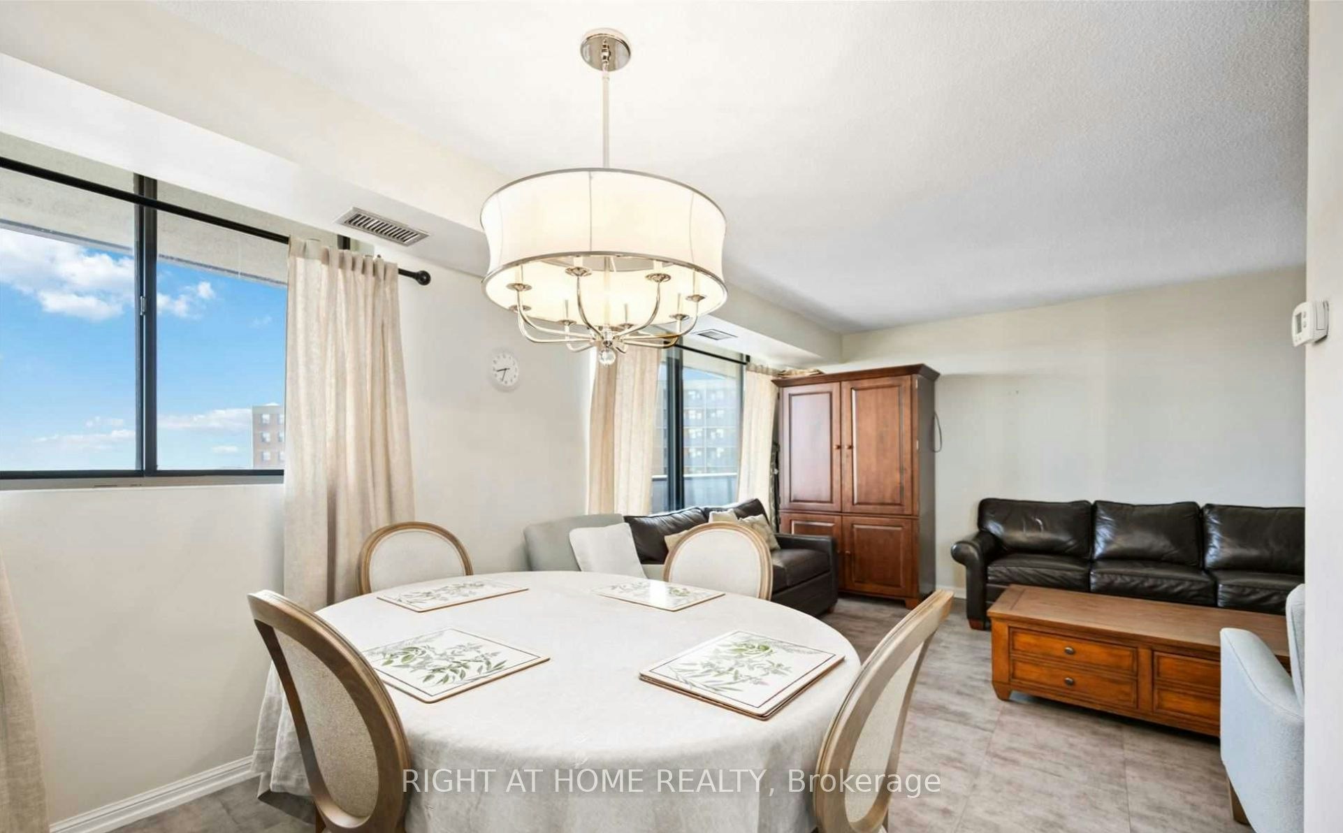 1404-757 Victoria Park Avenue E, Toronto, ON, M4C 5N8 - 7