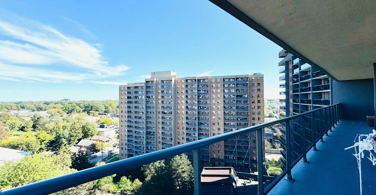 1404-757 Victoria Park Avenue E, Toronto, ON, M4C 5N8 - 23