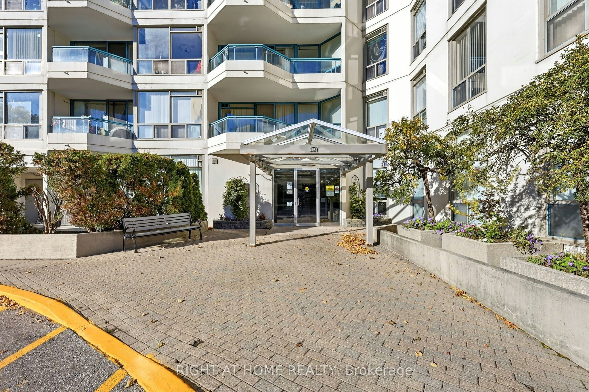 816-4727 Sheppard Avenue E, Toronto, ON, M1S 5B3