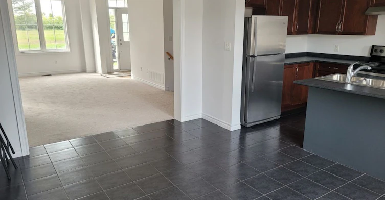 294 Brookhill Boulevard, Clarington, ON, L1C 0M1 - 3