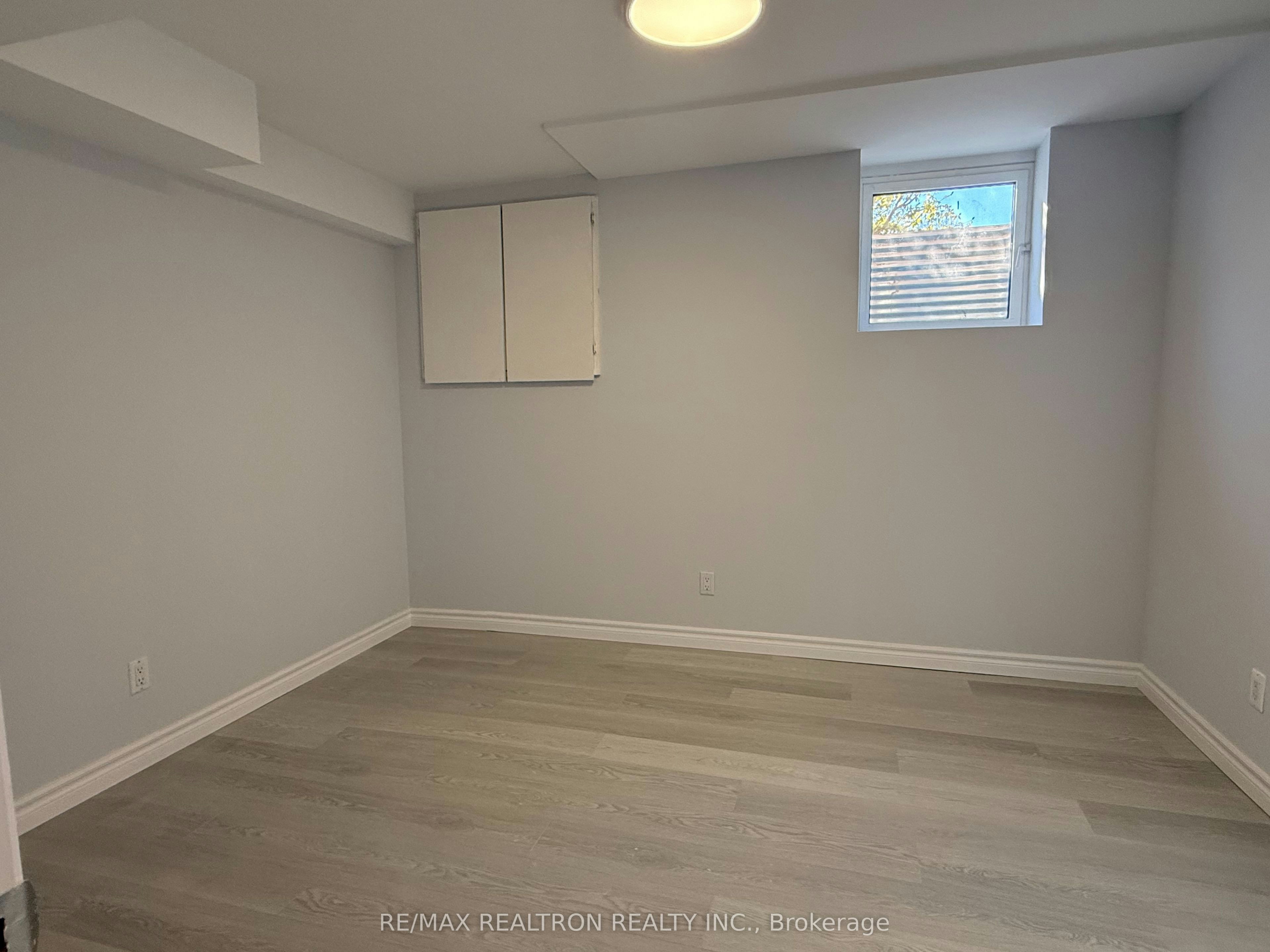 Bsmnt-1520 Sandhurst Crescent, Pickering, ON, L1V 6Y6 - 8