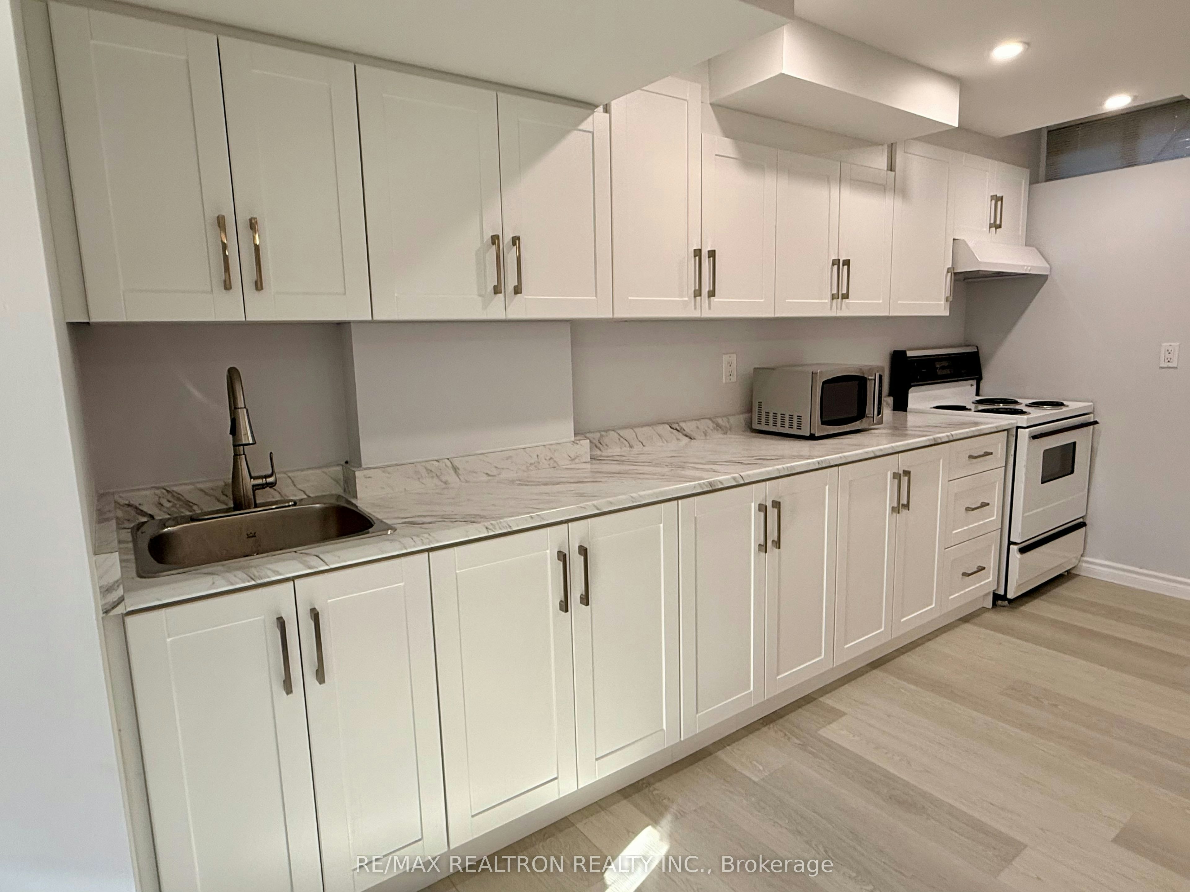 Bsmnt-1520 Sandhurst Crescent, Pickering, ON, L1V 6Y6 - 3