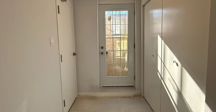 Bsmnt-1520 Sandhurst Crescent, Pickering, ON, L1V 6Y6 - 2