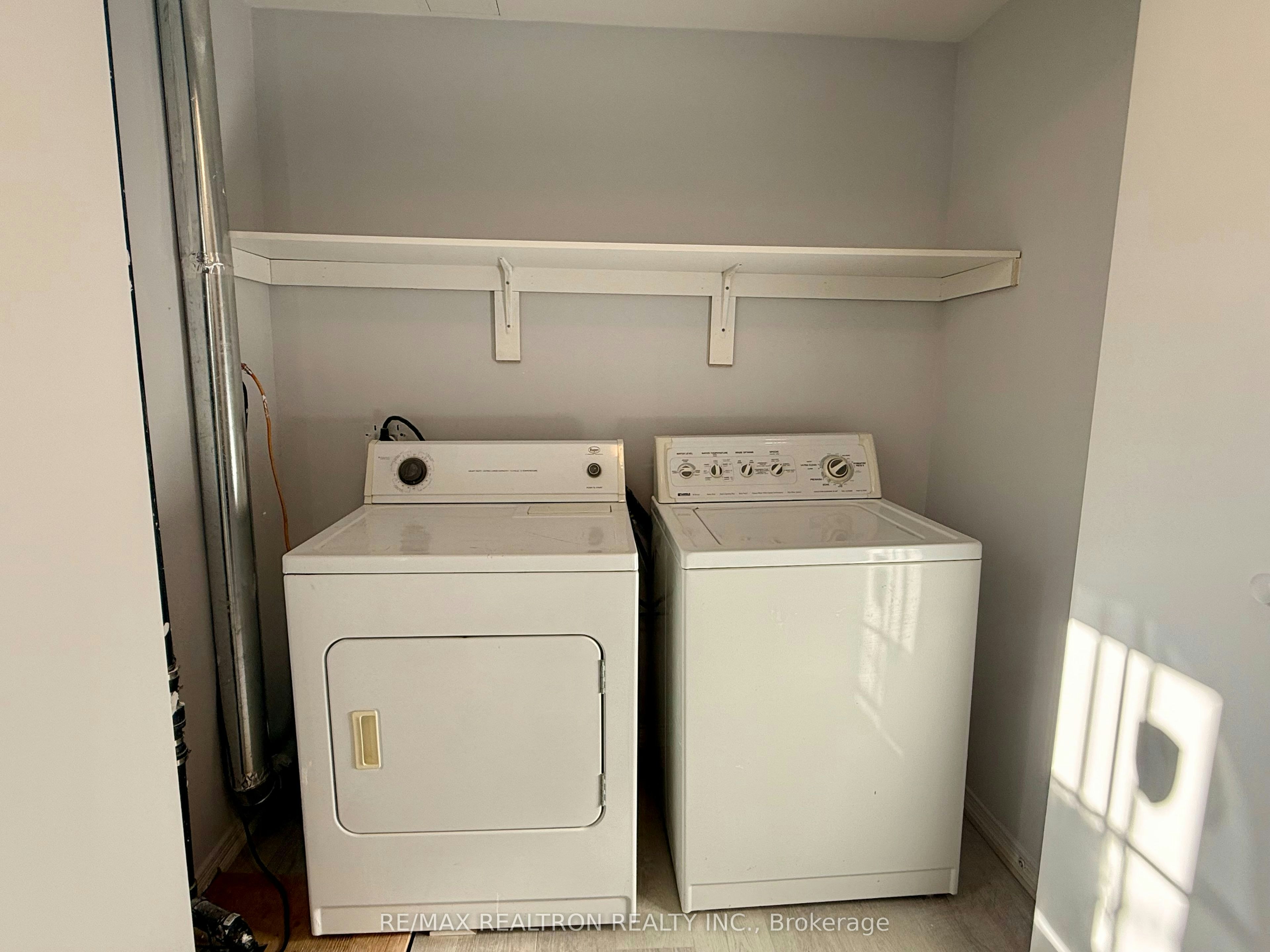 Bsmnt-1520 Sandhurst Crescent, Pickering, ON, L1V 6Y6 - 12