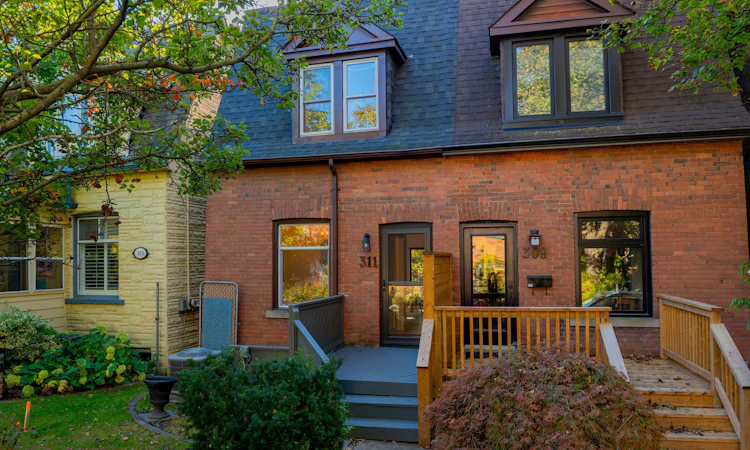 311 Bain Avenue