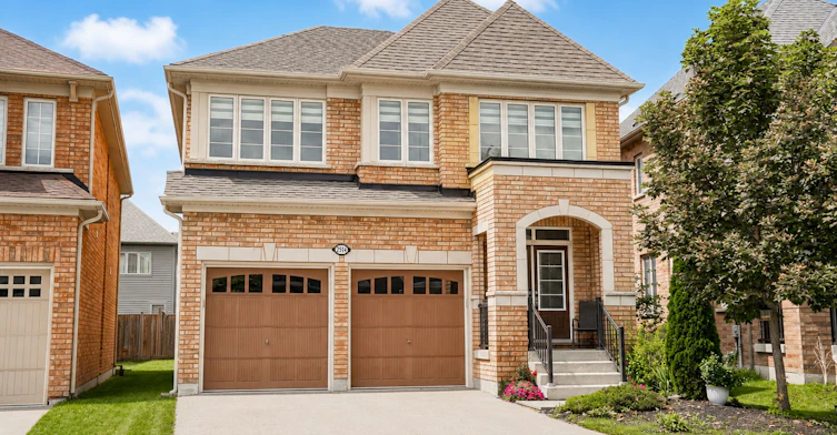 2544 Bandsman Crescent, Oshawa, ON, L1L 0M2